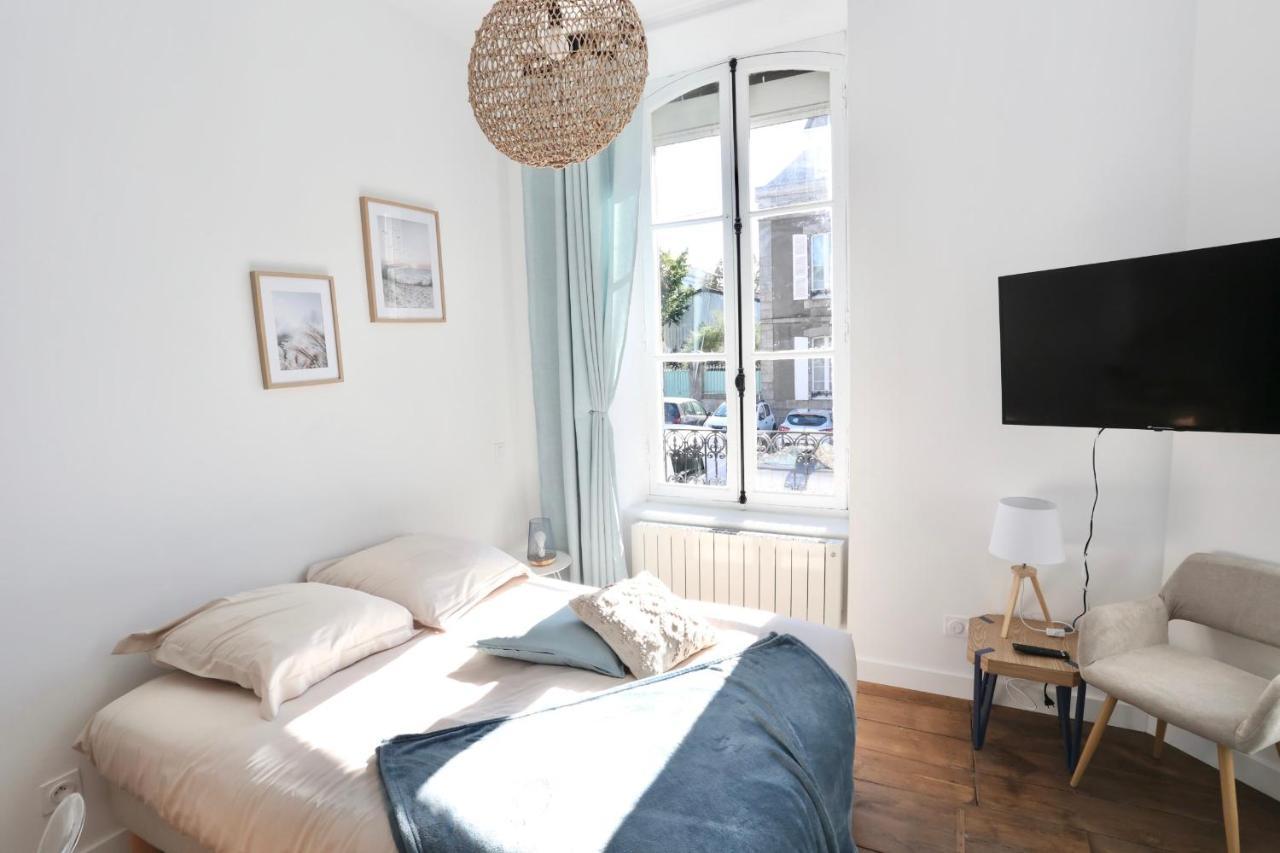 Napoleon Gare 1 Studio Lumineux Bylocly Pontivy Εξωτερικό φωτογραφία
