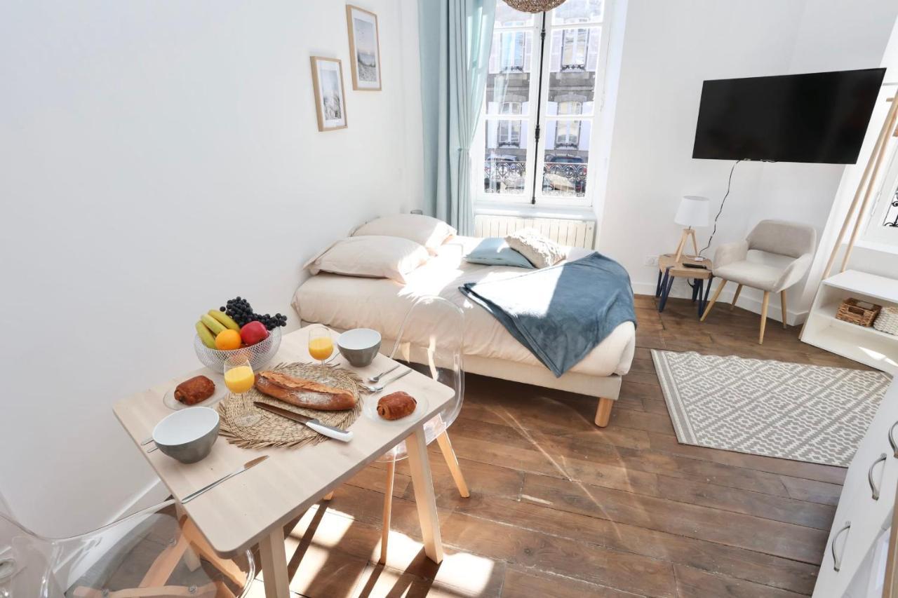 Napoleon Gare 1 Studio Lumineux Bylocly Pontivy Εξωτερικό φωτογραφία